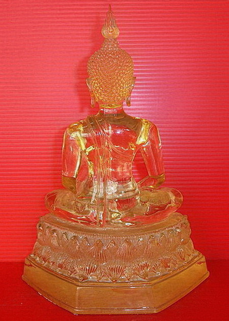 * * พระบูชาแก้วใสหลวงพ่อฤาษีลิงดำ วัดท่าซุง หน้าตัก 5 นิ้ว สภาพสวยค่ะ * *