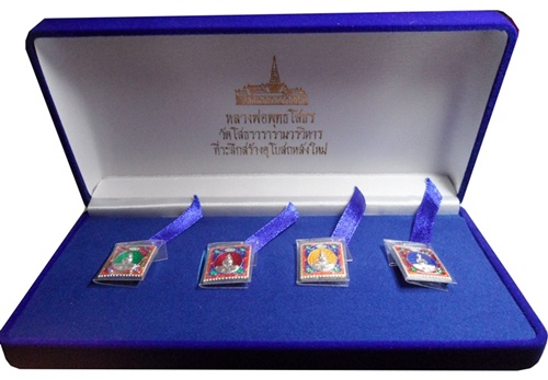 <<< เหรียญแสตมป์ หลวงพ่อพุทธโสธร ลงยา 4 สี สวยครับ >>>