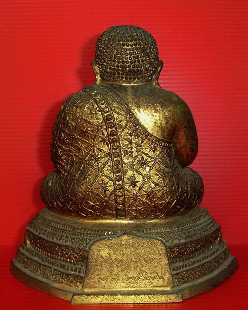 * พระสังกัจจายน์บูชา วัดกิ่งแก้ว จ.สมุทรปราการ ปี 2522 จีวรดอก กะไหล่ทอง สวยมากค่ะ *