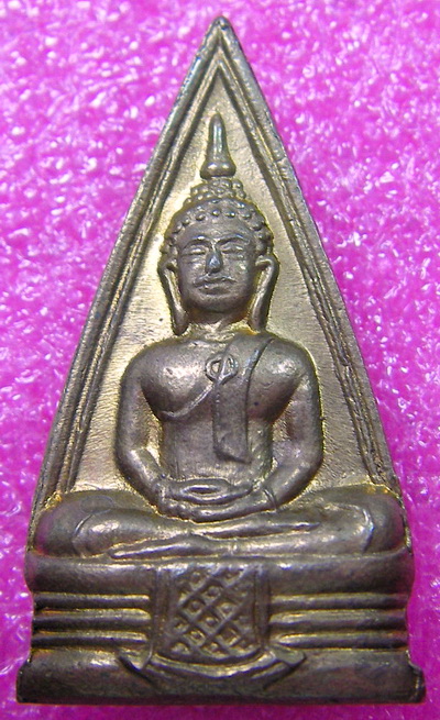 พระพิมพ์เหลี่ยมหลวงพ่อโสธร พระศก 57-57 ตรงปี 2508 เคาะเดยวครับ