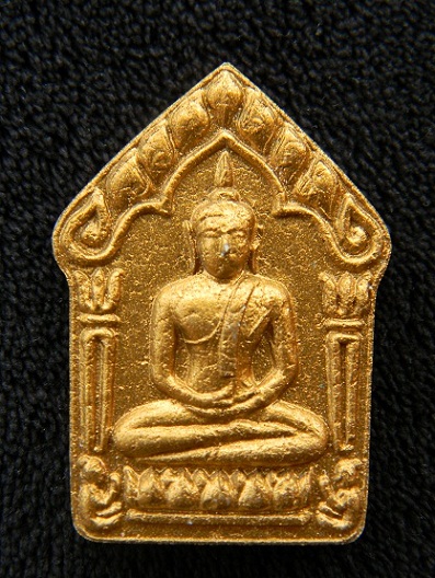 ขุนแผนพรายกุมารปี 51 พิมพ์ใหญ่หลังฝังพลอย+โค๊ดทองแดง ล.พ.สาคร วัดหนองกรับ *** หมายเลข 9206 ***