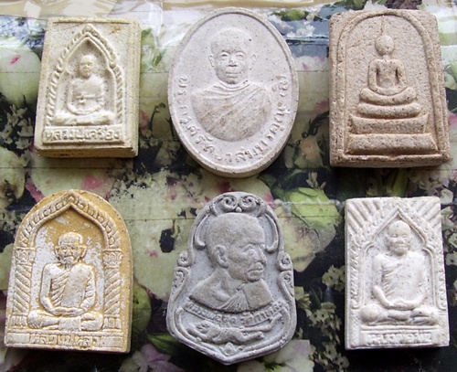 รวมเหรียญพระเจิ พระผง 60 ชิ้น....R1003
