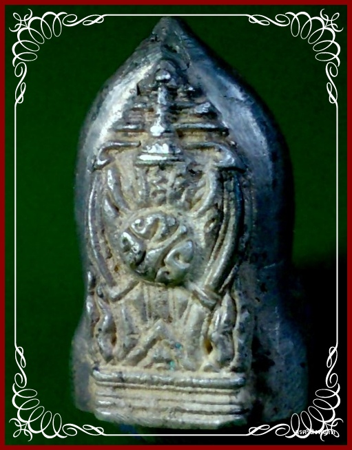 @@@...พระศาสดาใบเสมา หลัง ภ.ป.ร. เนื้อเงิน พร้อมกล่องเดิม ปี32 ....@@@