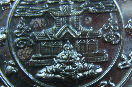 1 ในชุดราชันดำ(สวย)