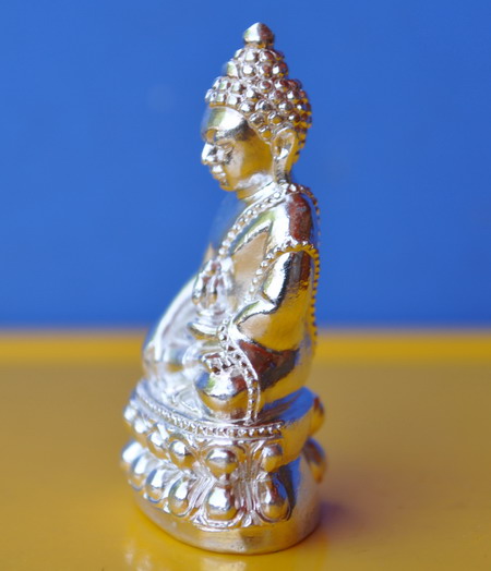 พระกริ่งเนื้อเงินฉลองพระชนมายุ ๙๖ ชันษา สมเด็จพระญาณสังวร