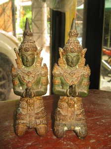 เทวดาลงสีเก่า 2 องค์