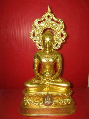 เมืองฟ้าแดดจังหวัดกาฬสินธุ์ปิดทองแท้หน้าตัก 5 นิ้ว