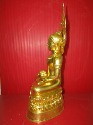 เมืองฟ้าแดดจังหวัดกาฬสินธุ์ปิดทองแท้หน้าตัก 5 นิ้ว
