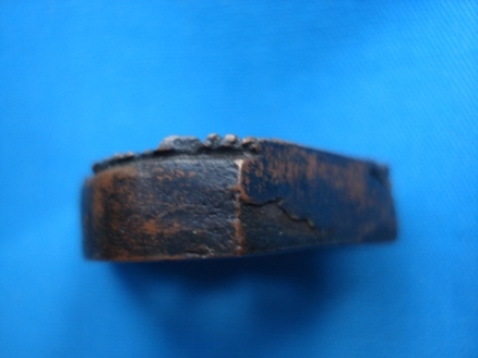 เหรียญฉีดซุ้มลายกนกหลวงพ่อมุม จ.ศรีสะเกษ ปี 2519