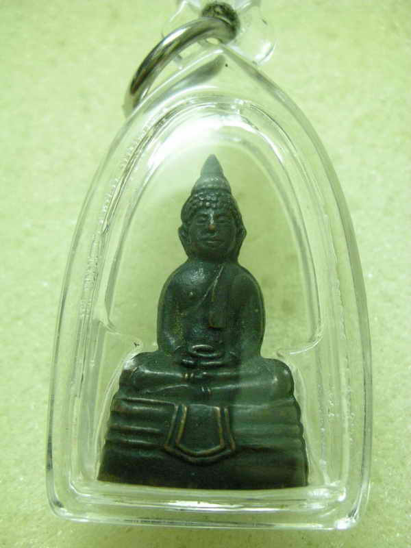 พระกริ่งหลวงพ่อโสธรปี2508เนื้อทองแดงลมดำ