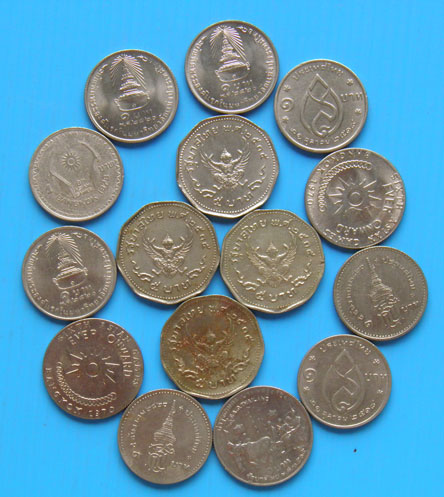 วัดใจ เหรียญ นิเกิล หมุนเวียน เหรียญ 5บาท 4 เหรียญ 1บาท 11 เหรียญ