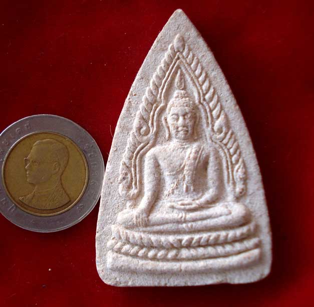 หลวงปู่บุญหนา ธัมมทินโน พิมพ์พระพุทธชินราช สวยมาก