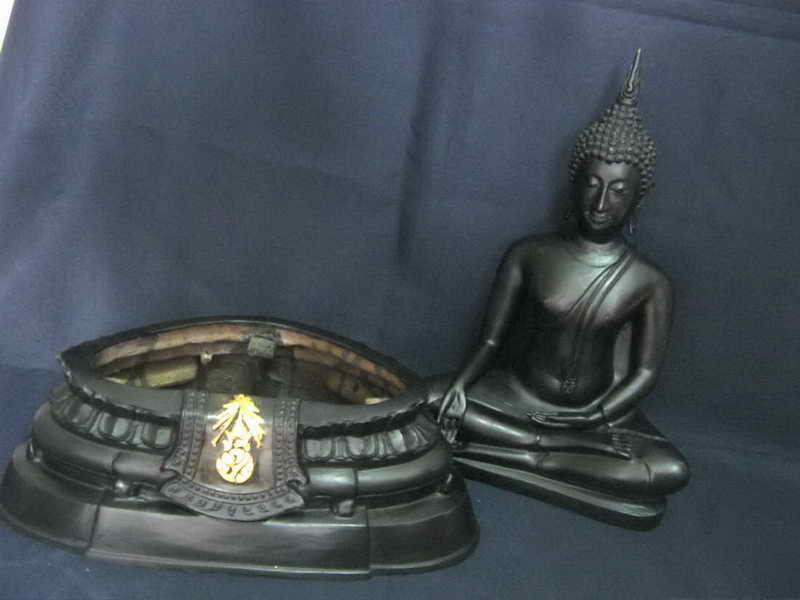 พระบูชากฐินต้น ภปร. วัดเทวสังฆาราม (วัดเหนือ)((((ย้อนยุค)))) ปี พ.ศ.2506 ขนาดหน้าตัก 9 นิ้วครับ