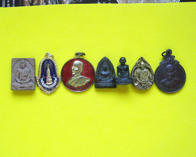 หลวงปู่คำพันธ์ โฆษปัญโญ
