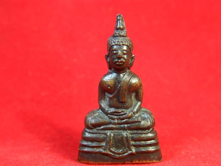 กริ่งหลวงพ่อโสธร 2508 หน้าเทวดา(พระพักต์กลาง) แบบพองาม ราคา XXXX บาท