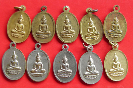 ราคา วัดใจ 10 เหรียญ นางกวักหลังพระพุทธ หลวงพ่อจง วัดหน้าต่างนอก จ.อยุธยา อัลปาก้า+ทองฝาบาตร