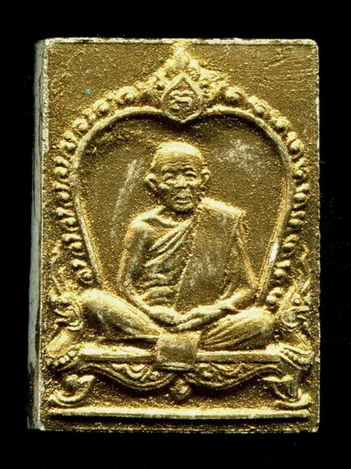 ถูกสุด สะดุดใจ...พระผงรูปเหมือน ลป.ทิม หลวงพ่อสาคร สร้างถวายบูชาครู ปี 2530 เนื้อผงพรายกุมาร + จีวร
