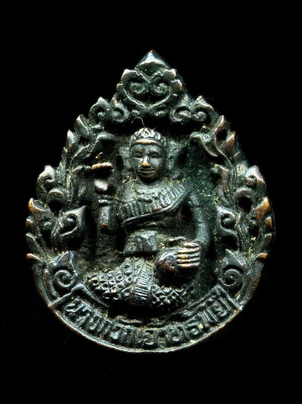 ถูกสุด สะดุดใจ...นางกวักเจ้าทรัพย์ วัดปราสาทเทพนิมิต จ.สุรินทร์ ปี 2525 หลวงปู่ดุลย์ปลุกเสก