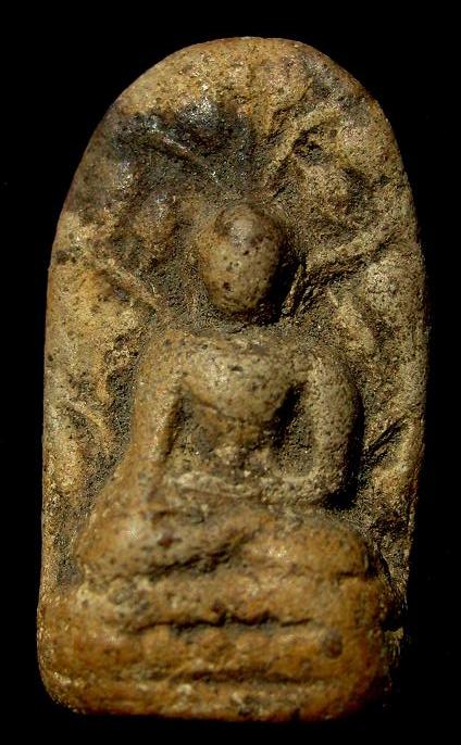 อมตะพระล้านนา พระรอดบังภัย กรุวัดหัวหนอง เวียงกุมกาม