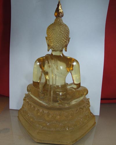 พระพุทธบูชาหลวงปู่ฤาษีลิงดำ วัดท่าซุง เนื้อแก้วสีน้ำผึงสวยมาก