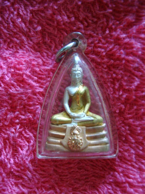 หลวงพ่อโสธร เนื้อเงิน ชุบสามกษัตริย์ สภาพเดิมๆ พร้อมกล่องเดิม
