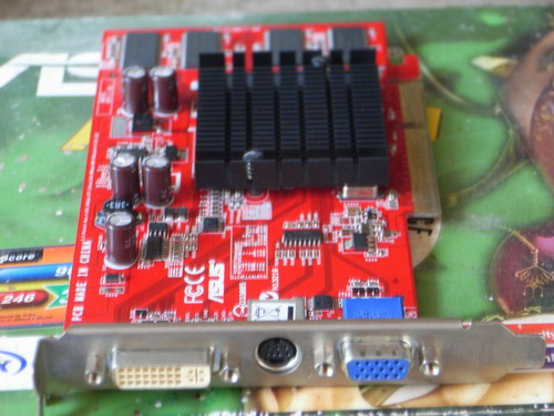 เปิดประมูลขายการ์ดจอ ASUS 128M. A9550 ประกัน Verily Warranty at