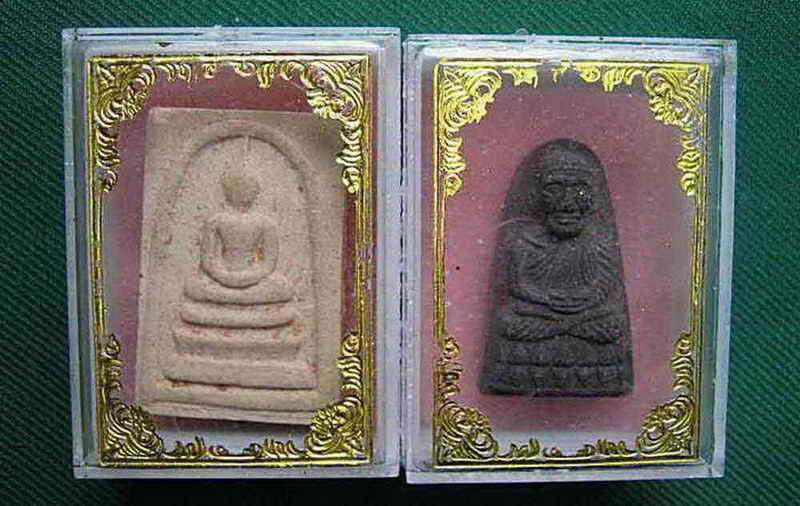 .....กล่องใส่พระเครื่องใหม่ๆๆๆๆเลยค่ะ100ใบค่ะ