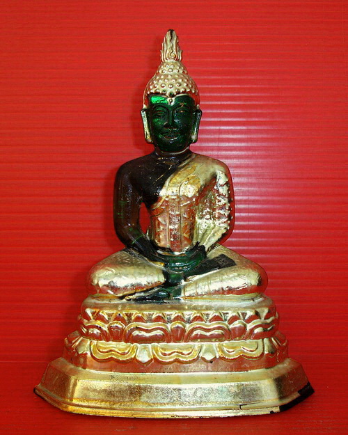 * พระแก้ว 25 พุทธศตวรรษ สีเขียวฉาบทอง หน้าตัก 3 นิ้ว สวยมากค่ะ *