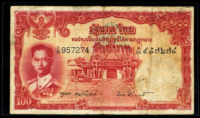 ถูกสุด สะดุดใจ...ธนบัตร 100 บาท รัชกาลที่ 9 โทมัส แบบที่ 9 ลายเซ็นต์ป๋วย - สุนทร รวม 2 ใบ