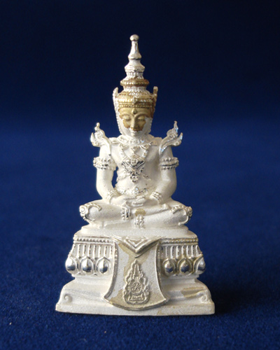 +++ พระพุทธมหามณีรัตนปฎิมากรจำลอง (พระแก้วมรกต) กรมสรรพสามิต ปี50 +++