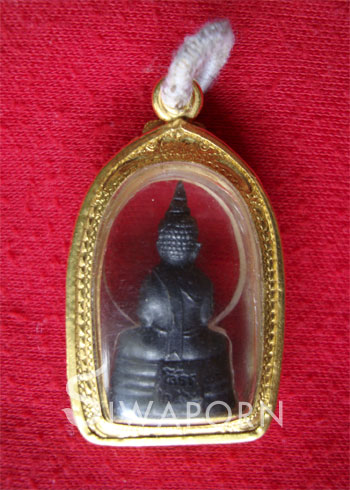 หลวงพ่อโสธร พิมพ์หน้าใหญ่ เดิมๆ ทั้งองค์