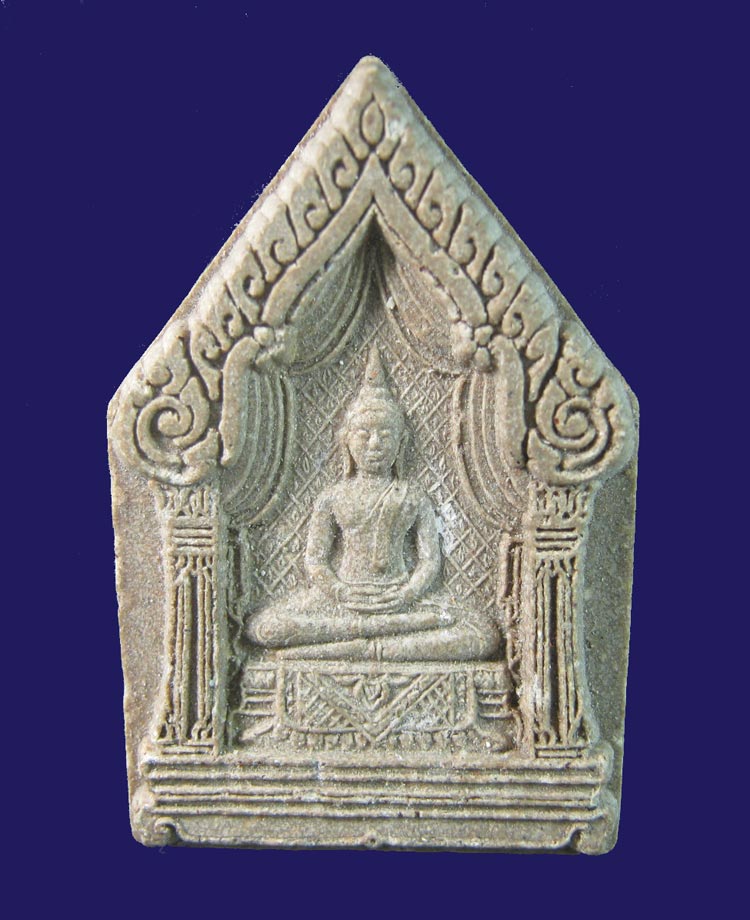 หลวงพ่อพุทธโสธร เนื้อผง ไม่ทราบวัดที่ออกและปีที่ออกครับ