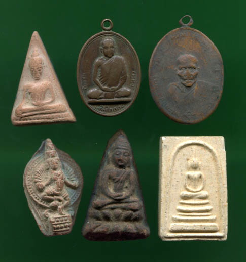 พระนั่งไม่ทราบที่