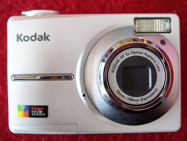 กล้องดิติตอลKodak รุ่นEasy Share c613**ไม่มีกล่อง มาลดราคา อุปกรณ์ครบชุด**