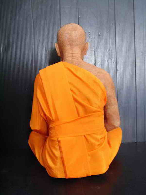 @@@@ รูปหล่อเหมือนหลวงพ่อสด 9 นิ้ว เหมือนจริงมากๆๆๆครับ@@