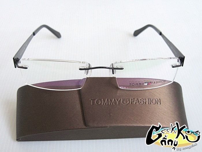 +++++++++ .... .TOMMY เจาะน๊อต กรอบแว่นคุณภาพเยี่ยม..... .เ ค าะเดียวค่ะ......++++++++
