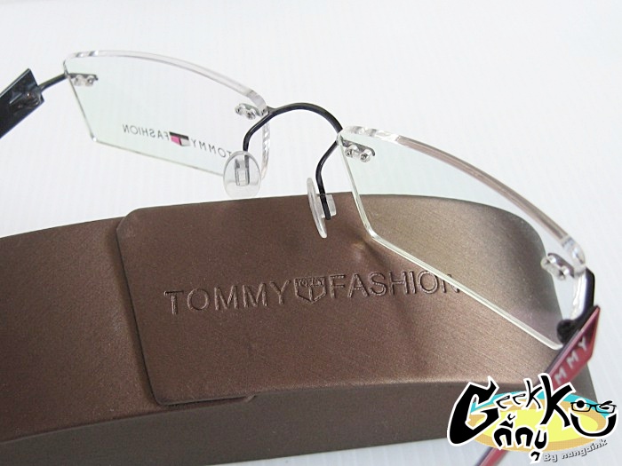 +++++++++ .... .TOMMY เจาะน๊อต กรอบแว่นคุณภาพเยี่ยม..... .เ ค าะเดียวค่ะ......++++++++