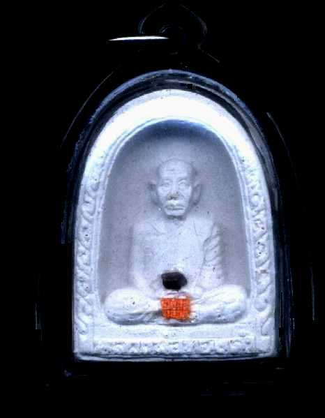 พระผงรูปเหมือนแช่น้ำมนต์ หลวงปู่ทองคำ วัดท่าทอง อุตรดิษถ์ ( เลี่ยมพร้อมบูชา)