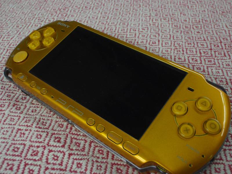 PSP-3006 สีทองสภาพใหม่