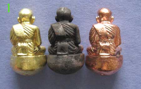 หลวงปู่ทวดเบ้าทุบวัดในหาน ภูเก็ต เปียกทอง+ผิวไฟ+สตางค์แดง ปี 36 เคาะเดียว