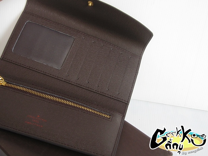 กระเป๋า Louis Vuitton เคาะเดียว 400 บาท