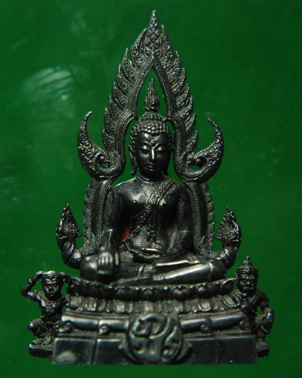พระพุทธชินราช ภปร.เนื้อเงินรมดำ1/2 นิ้ว ปี2548