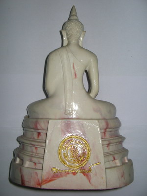 พระบูชาหลวงพ่อโสธร เนื้อกระเบื้องขาว ขนาดหน้าตัก 5นิ้ว