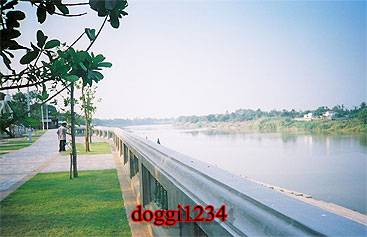 ส ม เ ด็ จ เ ก ษ ไ ช โ ย พิ ม พ์ ๓ ชั้ น รุ่ น ส ร้ า ง เ ขื่ อ น ปี 2 4 9 5 ( ห า ย า ก )