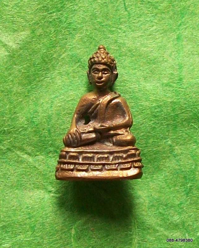 พระชัยวัฒน์ วัดช้าง ปี ๓๖ พระครูปลัดธงชัย อติภัทโท (พระอาจารย์ต๊ะ) 
