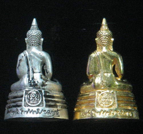 หลวงพ่อโสธร หลังลายเซ็นต์ เนื้อเงิน + กะไหล่ทอง