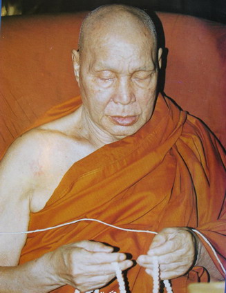 *ประคำผงว่านเกสร 108 รุ่นแรก หลวงพ่ออุตตมะ วัดวังก์วิเวการาม จ.กาญจนบุรีค่ะ *