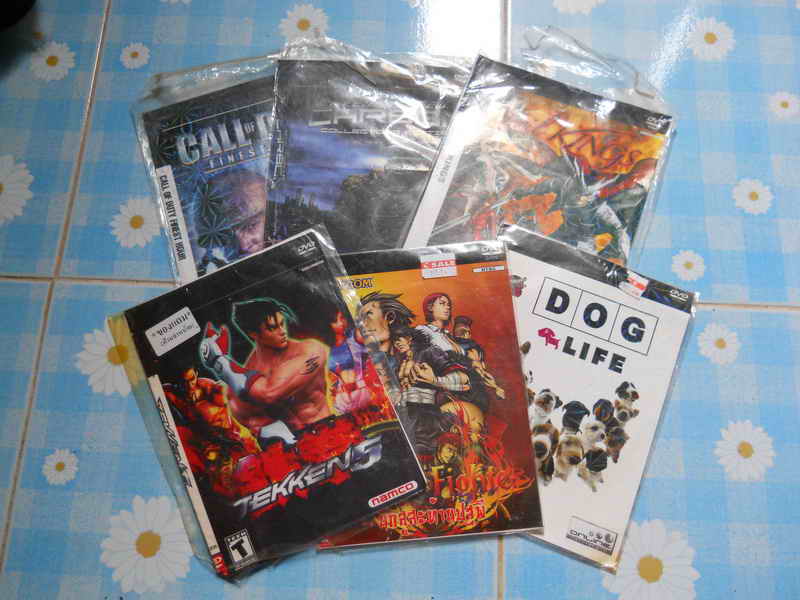 แผ่นเกมส์ เพลย์สเตชั่น ๒ จำนวน ๙ แผ่น ถูกๆ จร้า