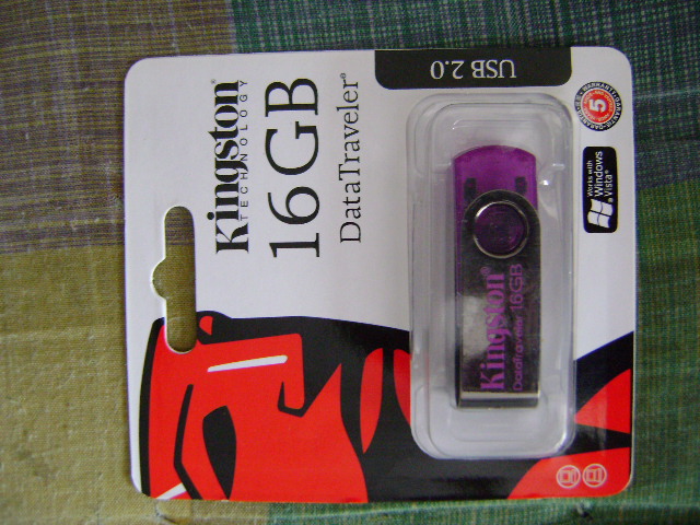 Flash Drive kingston 16 gb