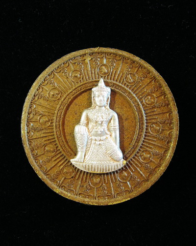 พระเสื้อเมือง-พระทรงเมือง เนื้อว่านยา หน้ากากเงิน